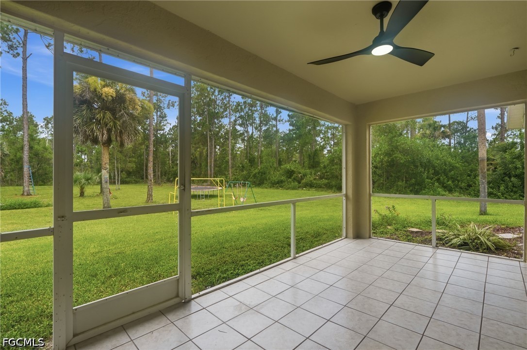 3 Bed SingleFamilyResidence for Sale in Naples, FL, $549,900 — photo 32