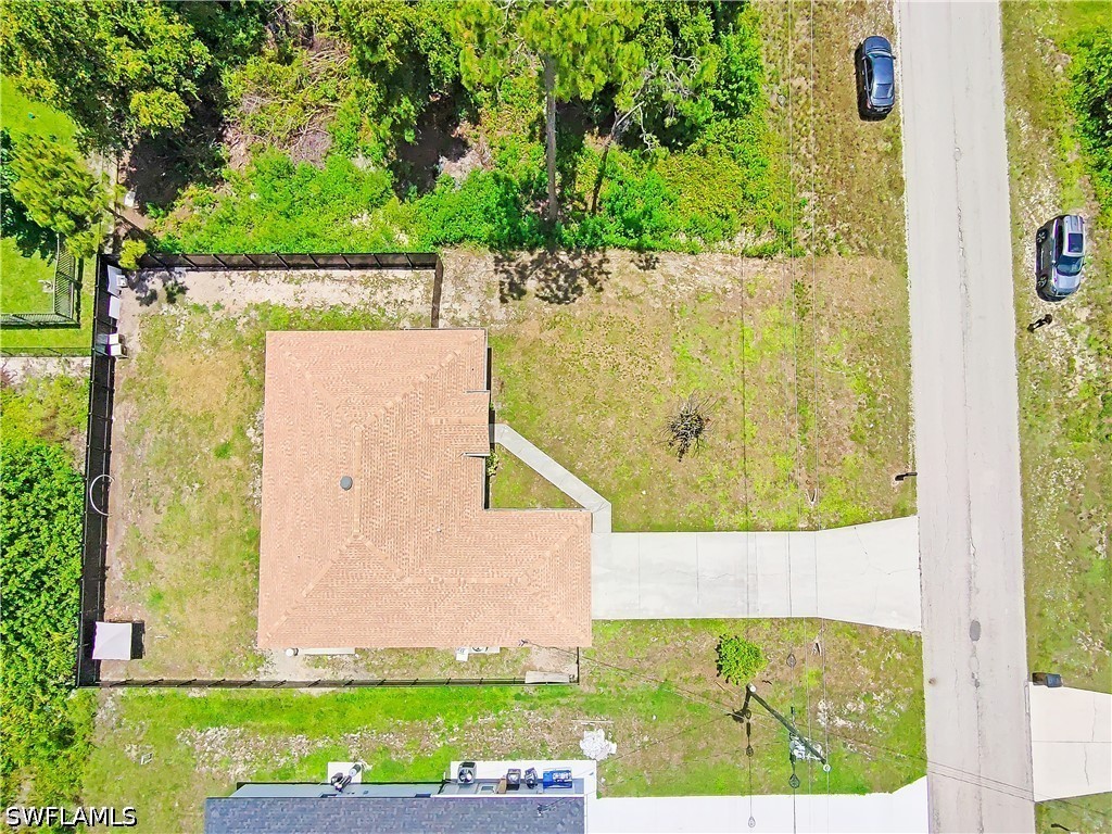 4 Bed SingleFamilyResidence for Sale in Lehigh Acres, FL — photo 32