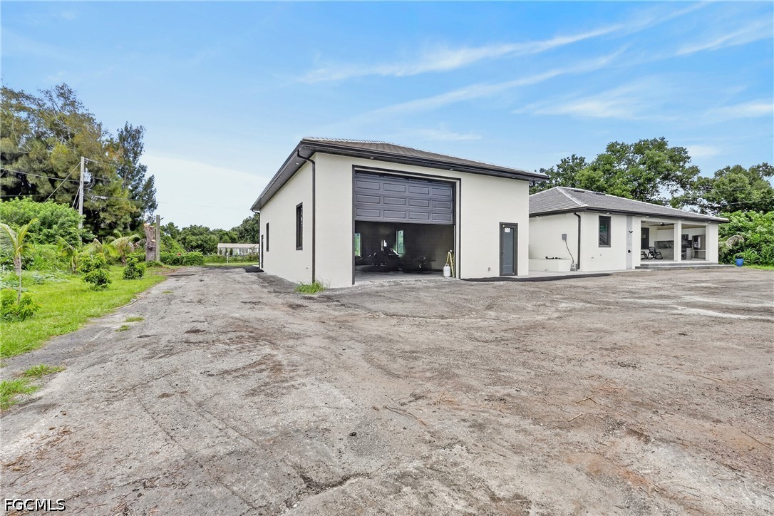 3 Bed SingleFamilyResidence for Sale in North Fort Myers, FL — photo 32
