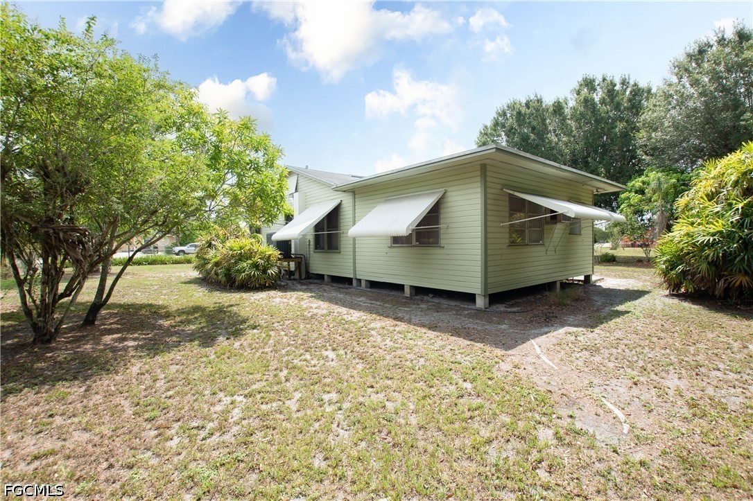 3 Bed SingleFamilyResidence for Sale in Immokalee, FL — photo 32