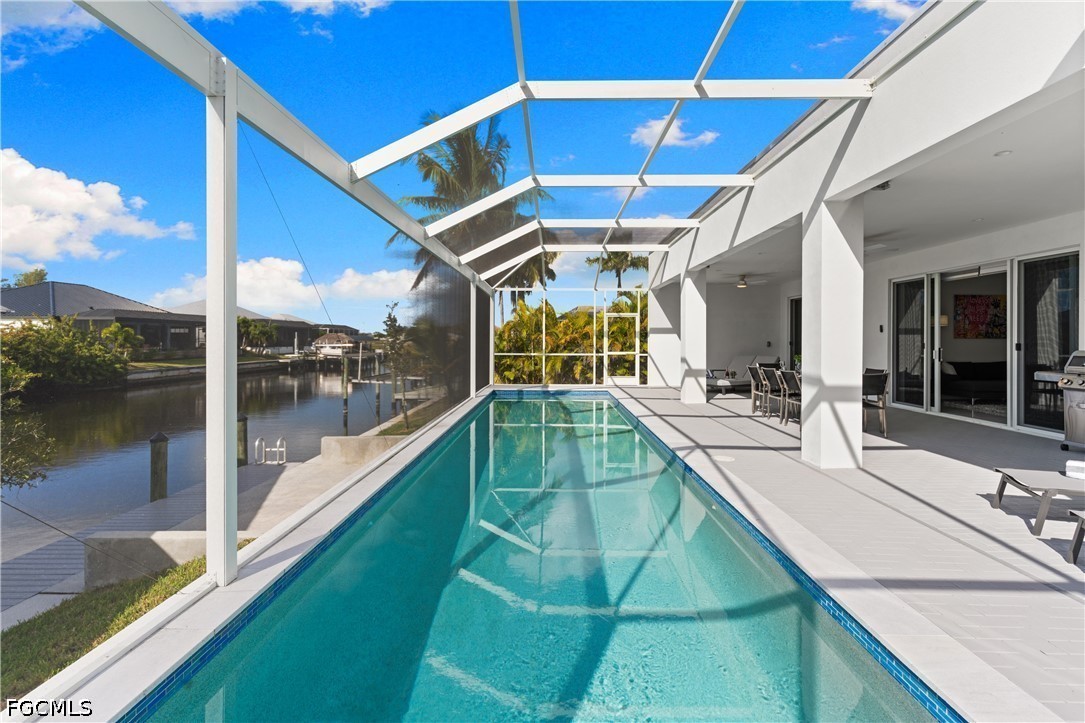 3 Bed Pool Home for Sale in Cape Coral, photo 32