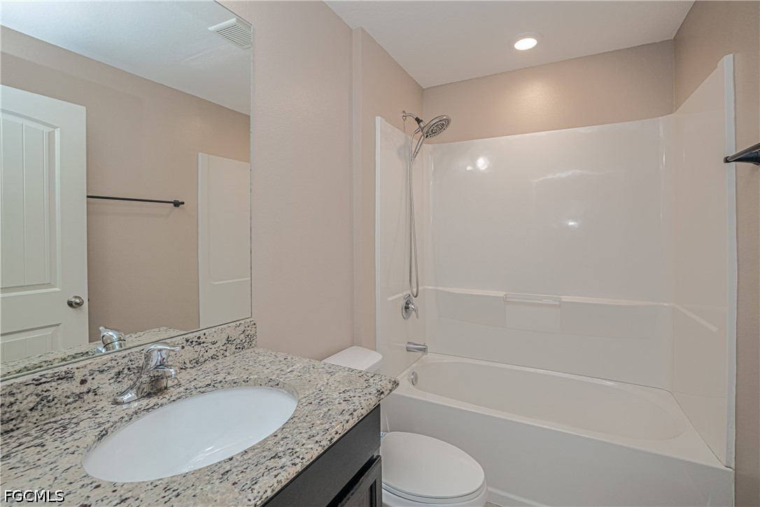 3 Bed SingleFamilyResidence for Sale in Cape Coral, FL — photo 32
