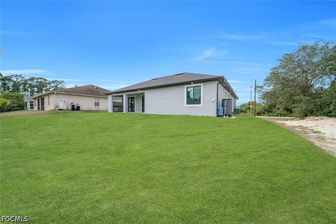 3 Bed SingleFamilyResidence for Sale in Lehigh Acres, FL — photo 32