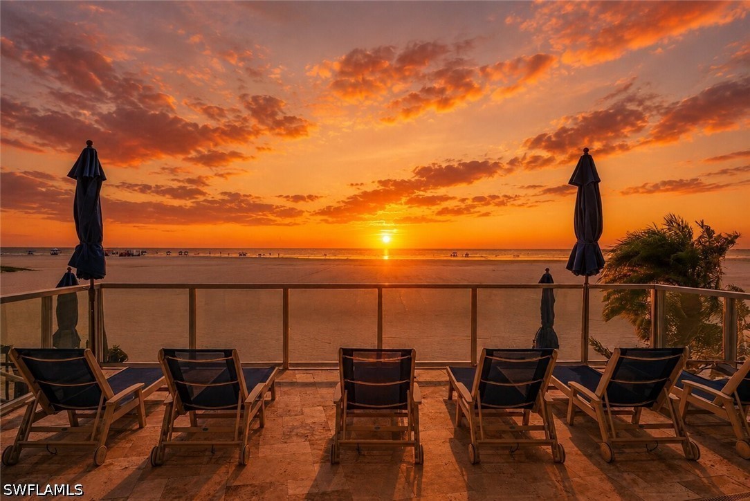 2 Bed Waterfront Home for Sale in Island Winds Condo, FL — photo 32