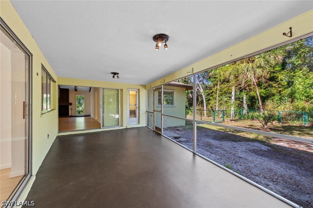 3 Bed SingleFamilyResidence for Sale in North Fort Myers, FL — photo 32
