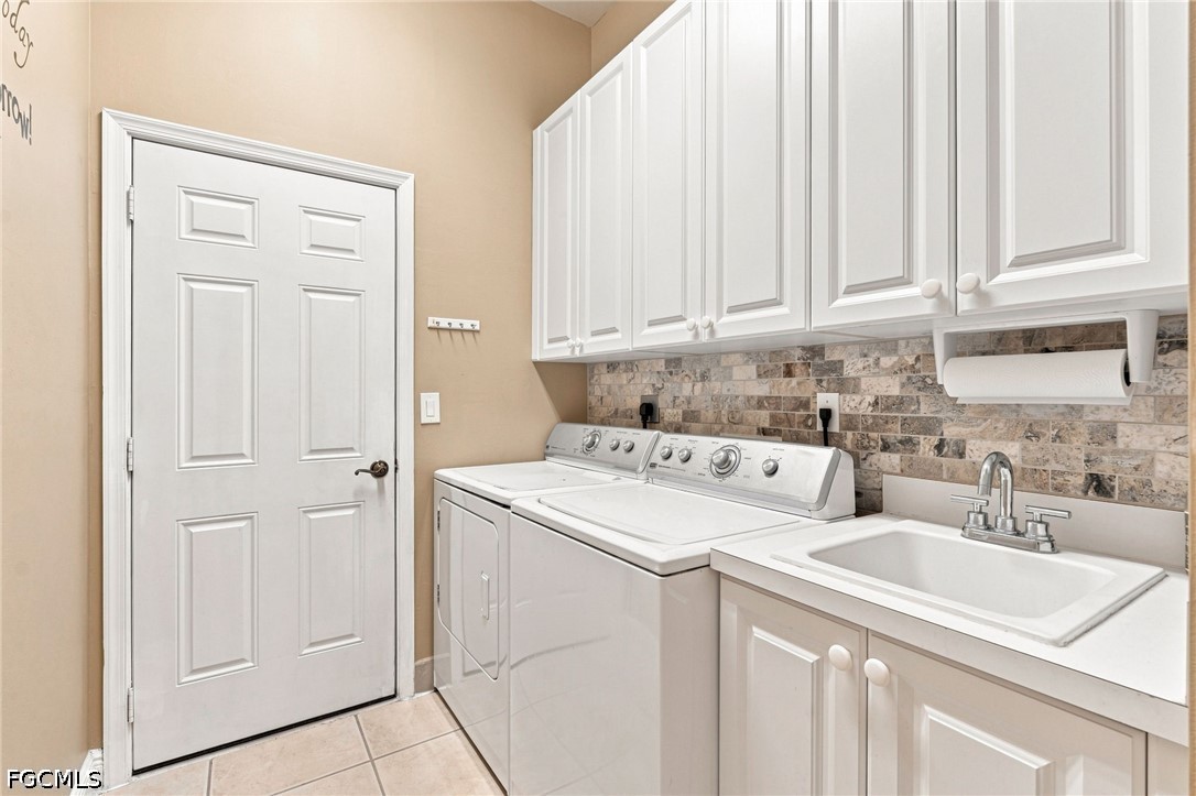 3 Bed Waterfront Home for Sale in Fort Myers, FL, $405,000 — photo 32