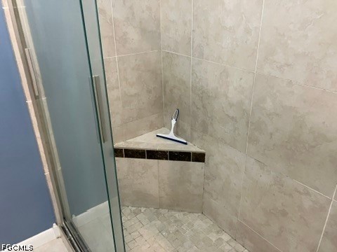 2 Bed Attached for Sale in Myerlee Circle Condo, FL, $1,900 — photo 32
