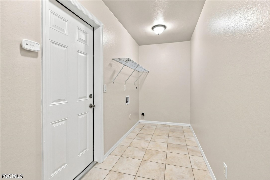 3 Bed SingleFamilyResidence for Sale in Lehigh Acres, FL — photo 32