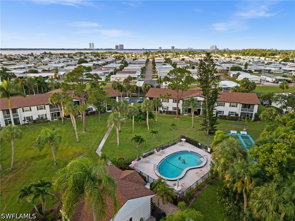 2 Bed Pool Home for Sale in Foxmoor Condo, FL, $82,000 — photo 32