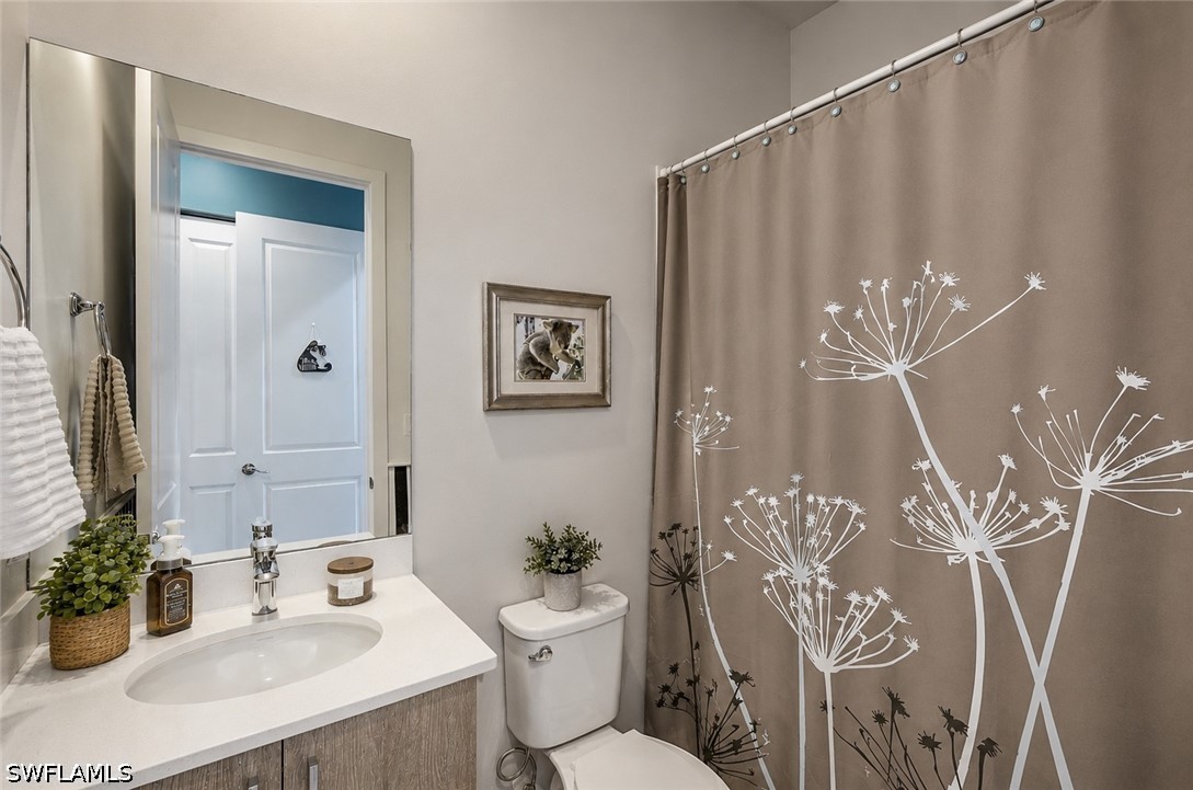 4 Bed Pool Home for Sale in Maple Ridge, FL, $1,000,000 — photo 32