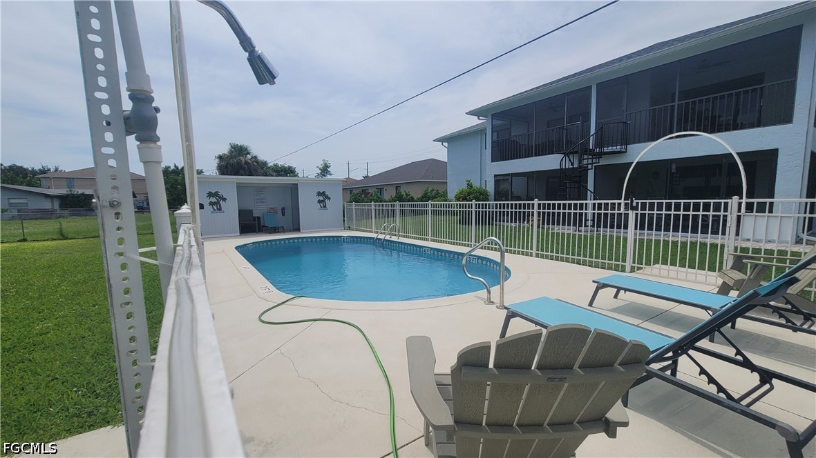 2 Bed Pool Home for Sale in Coral Keyes Condo, FL, $1,500 — photo 32