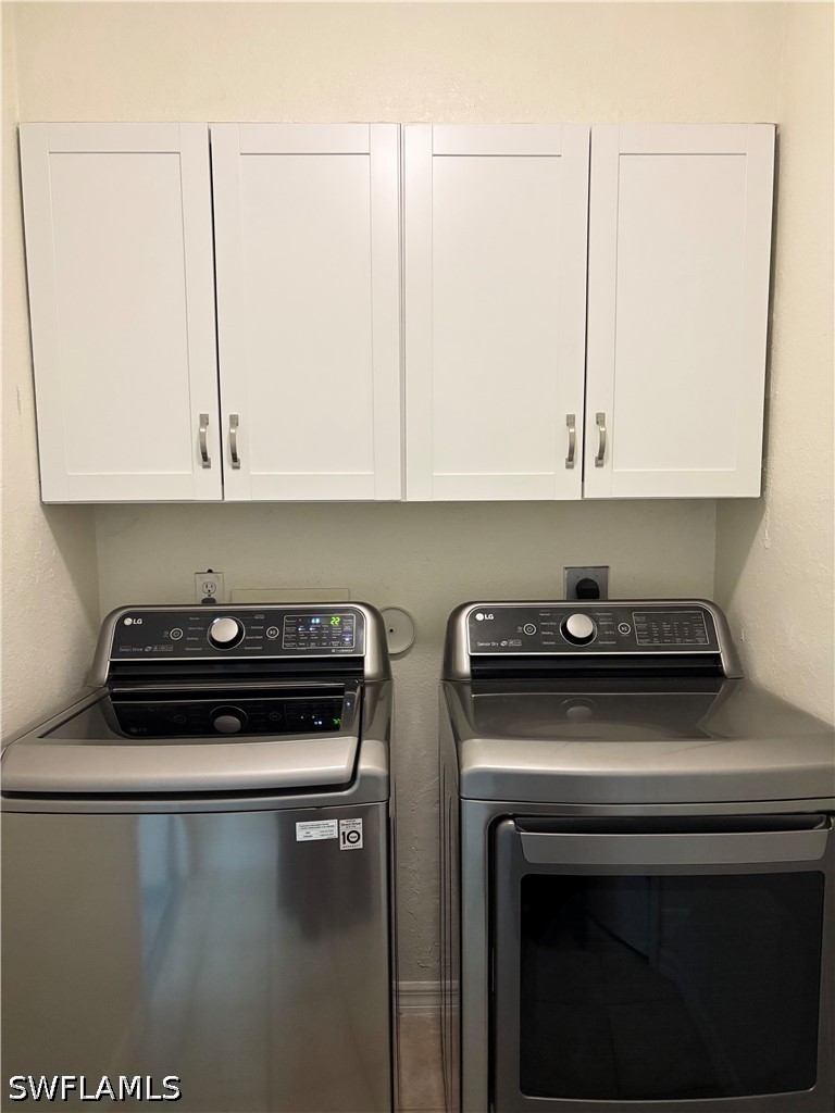 3 Bed SingleFamilyResidence for Sale in Buckingham, FL — photo 32
