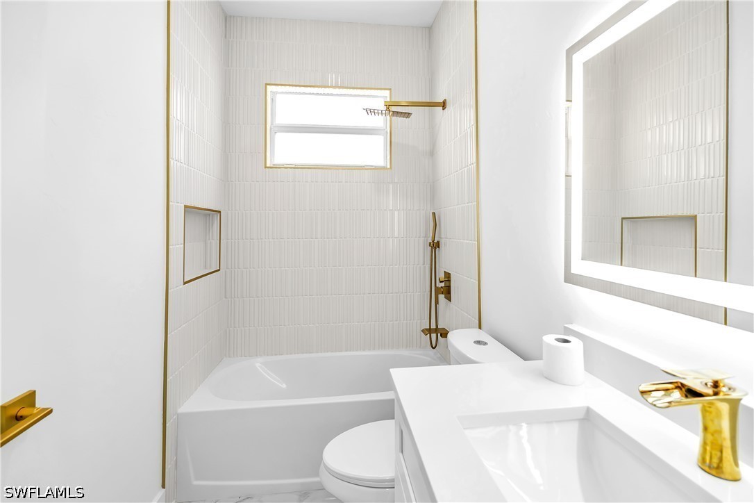 3 Bed SingleFamilyResidence for Sale in Lehigh Acres, FL — photo 32