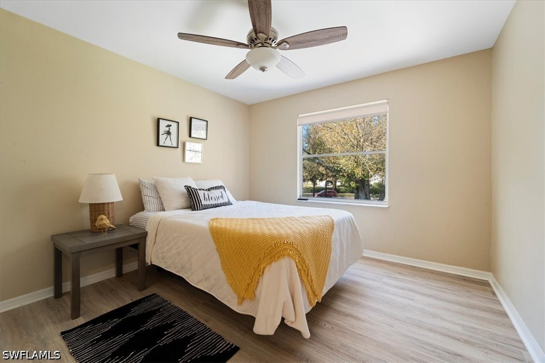 4 Bed SingleFamilyResidence for Sale in Eagle Pointe, FL — photo 32