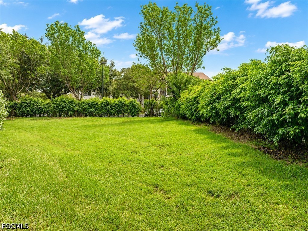 4 Bed Townhouse for Sale in Colonnade At Forum, FL, $289,900 — photo 32