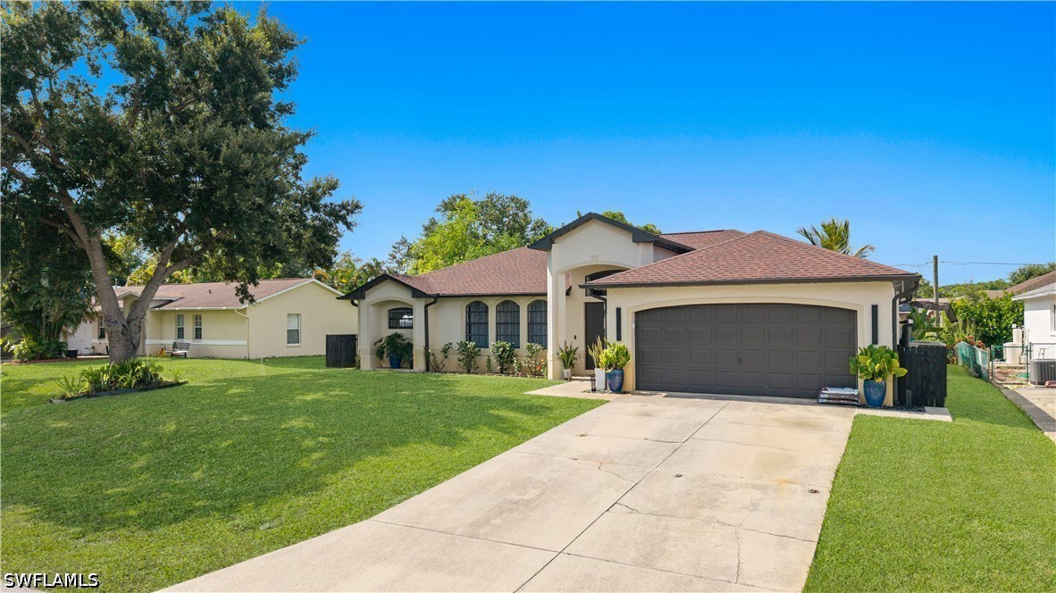 3 Bed SingleFamilyResidence for Sale in San Carlos Park, FL — photo 32