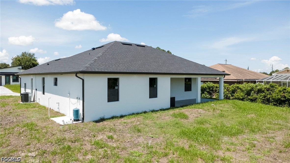 3 Bed SingleFamilyResidence for Sale in Lehigh Acres, FL — photo 32