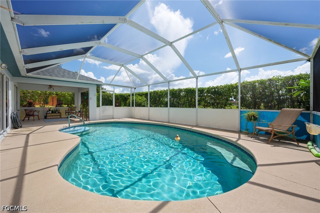 3 Bed Pool Home for Sale in Varsity Lakes, photo 32