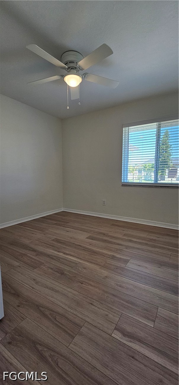 3 Bed Waterfront Home for Sale in Cape Coral, photo 32