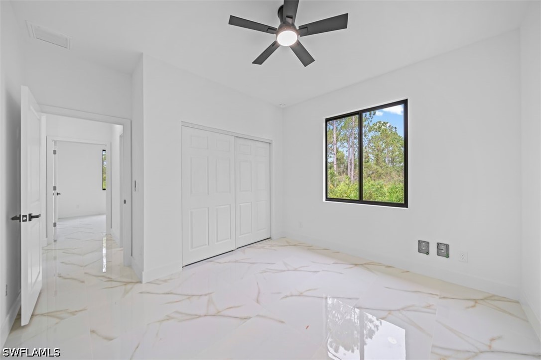 4 Bed SingleFamilyResidence for Sale in 900 Building, FL — photo 32