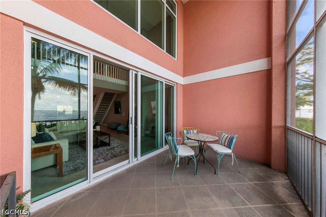 1 Bed Waterfront Home for Sale in St. Tropez, FL, $250,000 — photo 32