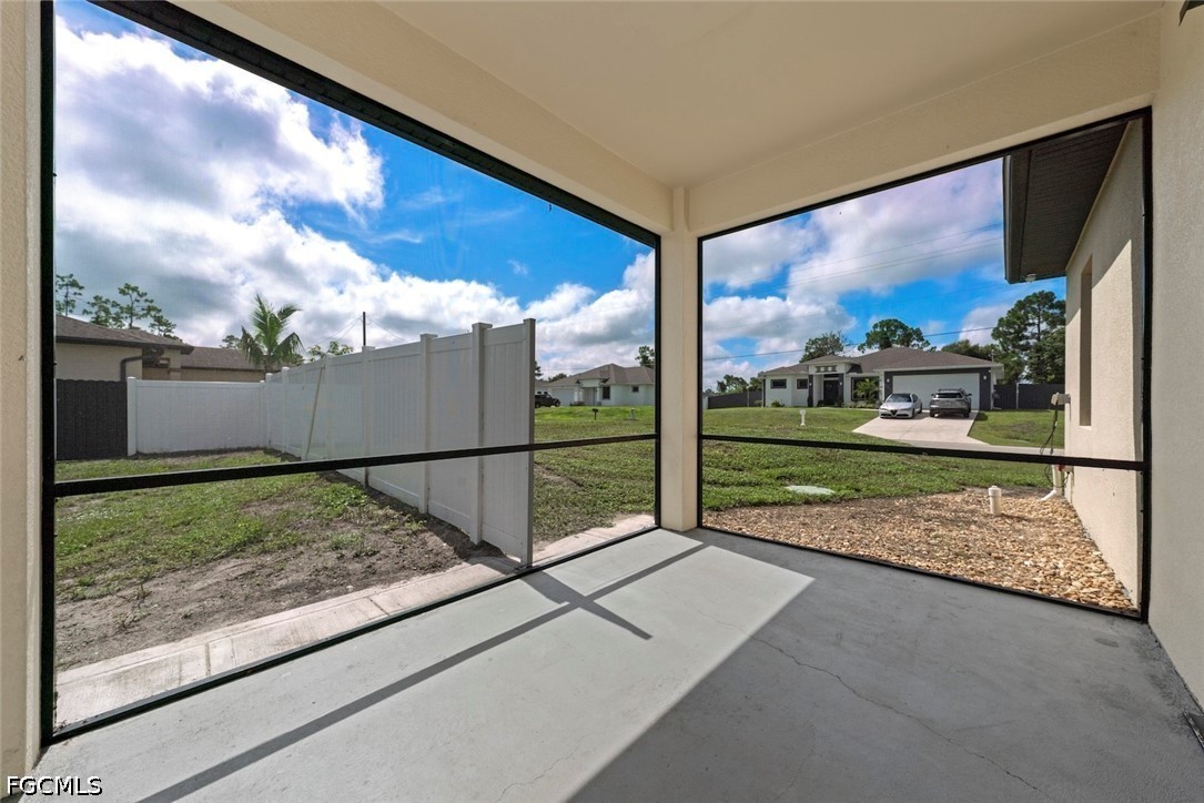 4 Bed SingleFamilyResidence for Sale in Lehigh Acres, photo 32