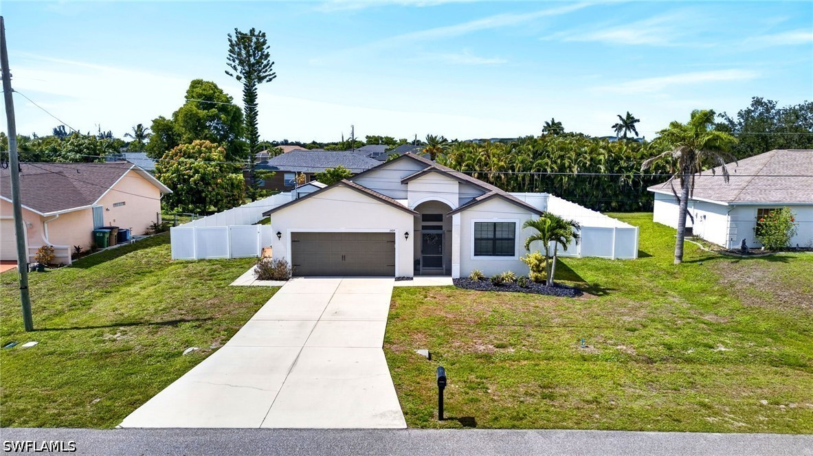 4 Bed SingleFamilyResidence for Sale in Cape Coral, photo 32