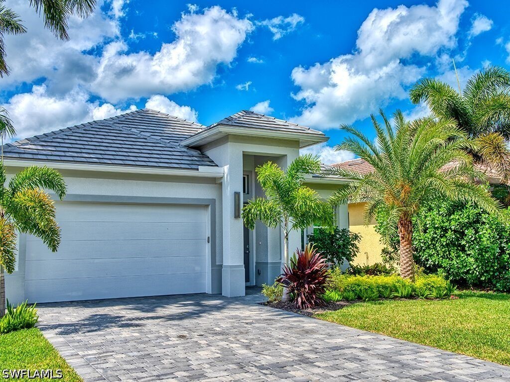 3 Bed Pool Home for Sale in Naples Park, photo 32