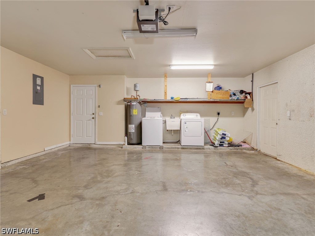 3 Bed SingleFamilyResidence for Sale in San Carlos Park, photo 32