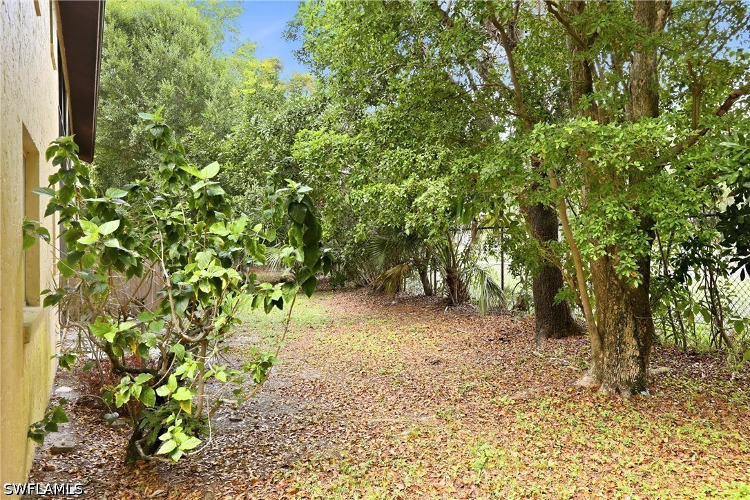 2 Bed Condominium for Sale in Springwood, photo 32