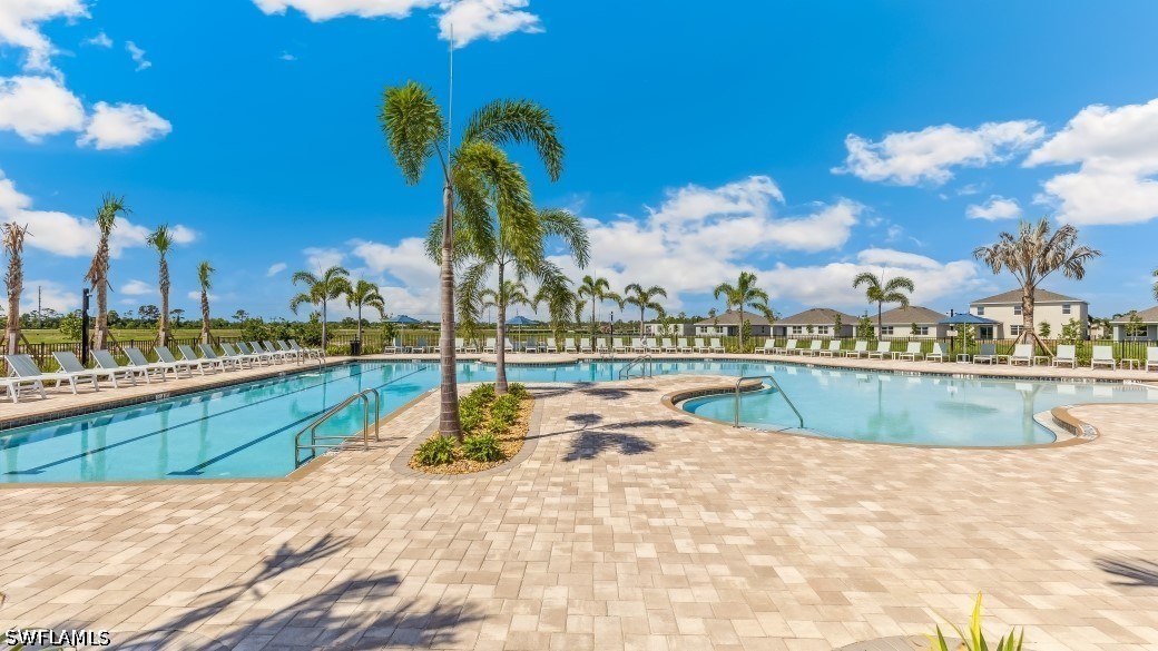 3 Bed Waterfront Home for Sale in Coral Bay, photo 32