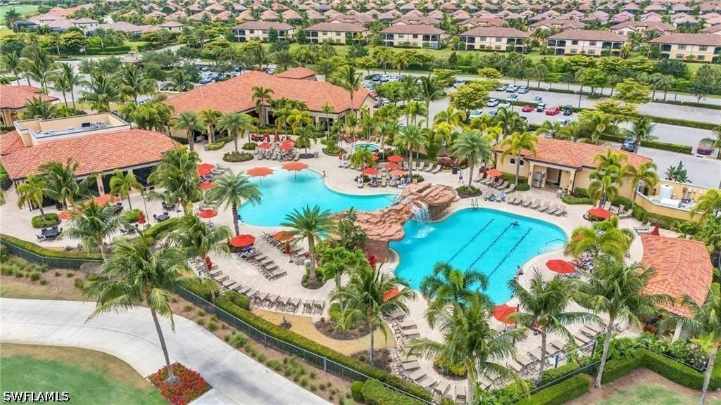 2 Bed Waterfront Home for Sale in Bonita Springs, photo 32