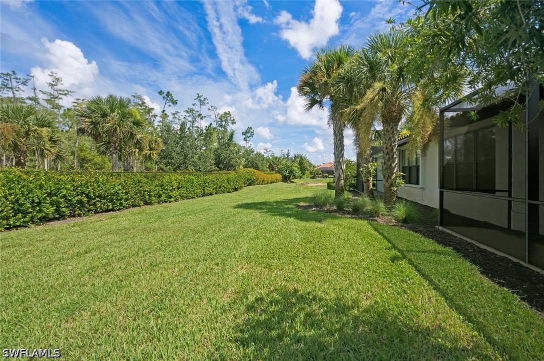 2 Bed Attached for Sale in Naples, photo 32