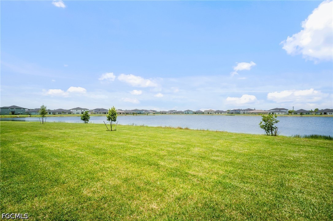 3 Bed SingleFamilyResidence for Sale in Crane Landing, photo 32