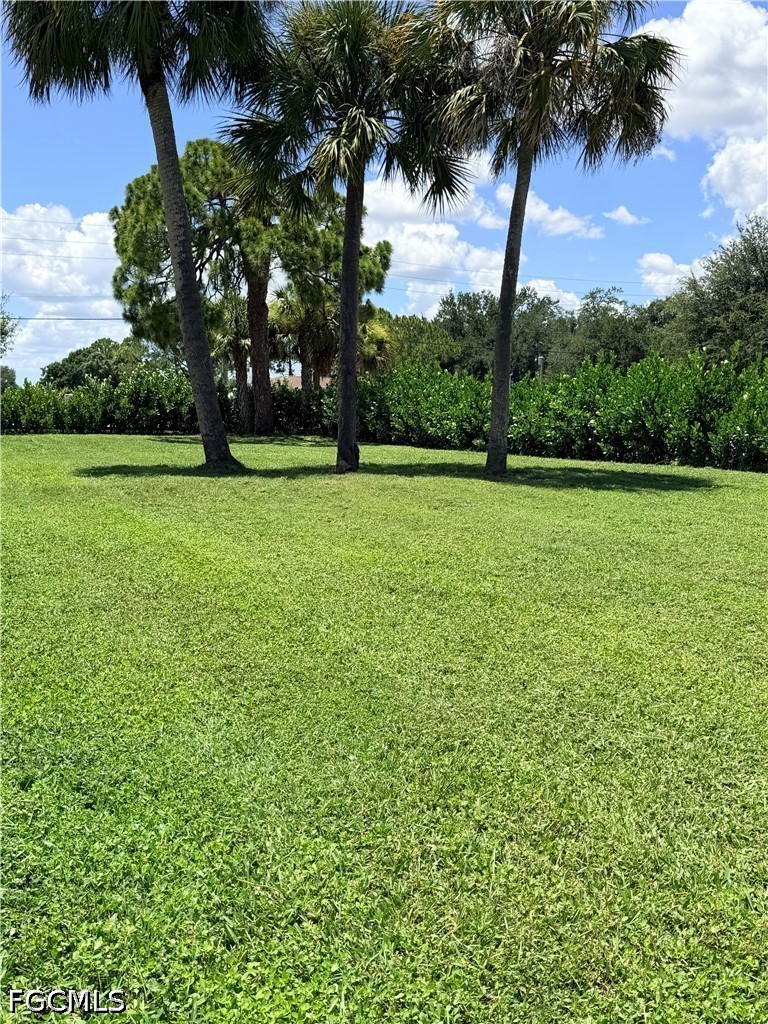 5 Bed Pool Home for Sale in Fort Myers, photo 32