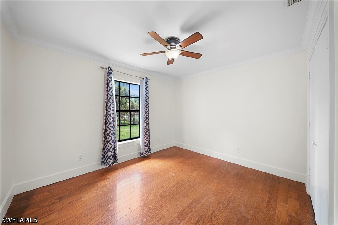 3 Bed SingleFamilyResidence for Sale in Naples, photo 32