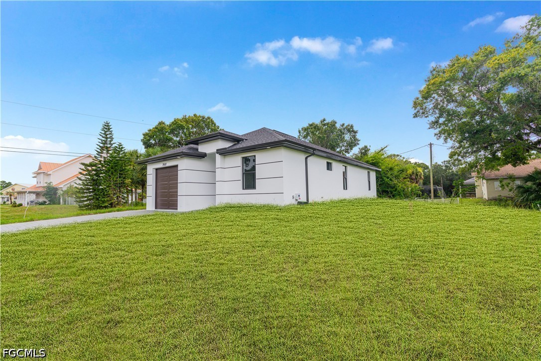 3 Bed SingleFamilyResidence for Sale in Lehigh Acres, photo 32