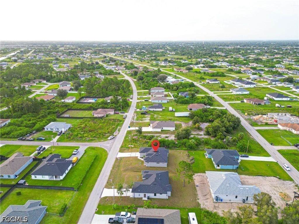 3 Bed SingleFamilyResidence for Sale in Lehigh Acres, photo 32