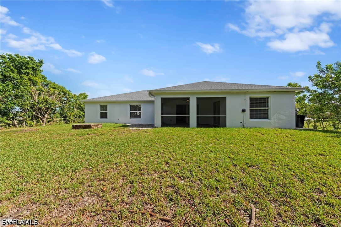 3 Bed SingleFamilyResidence for Sale in Cape Coral, photo 32