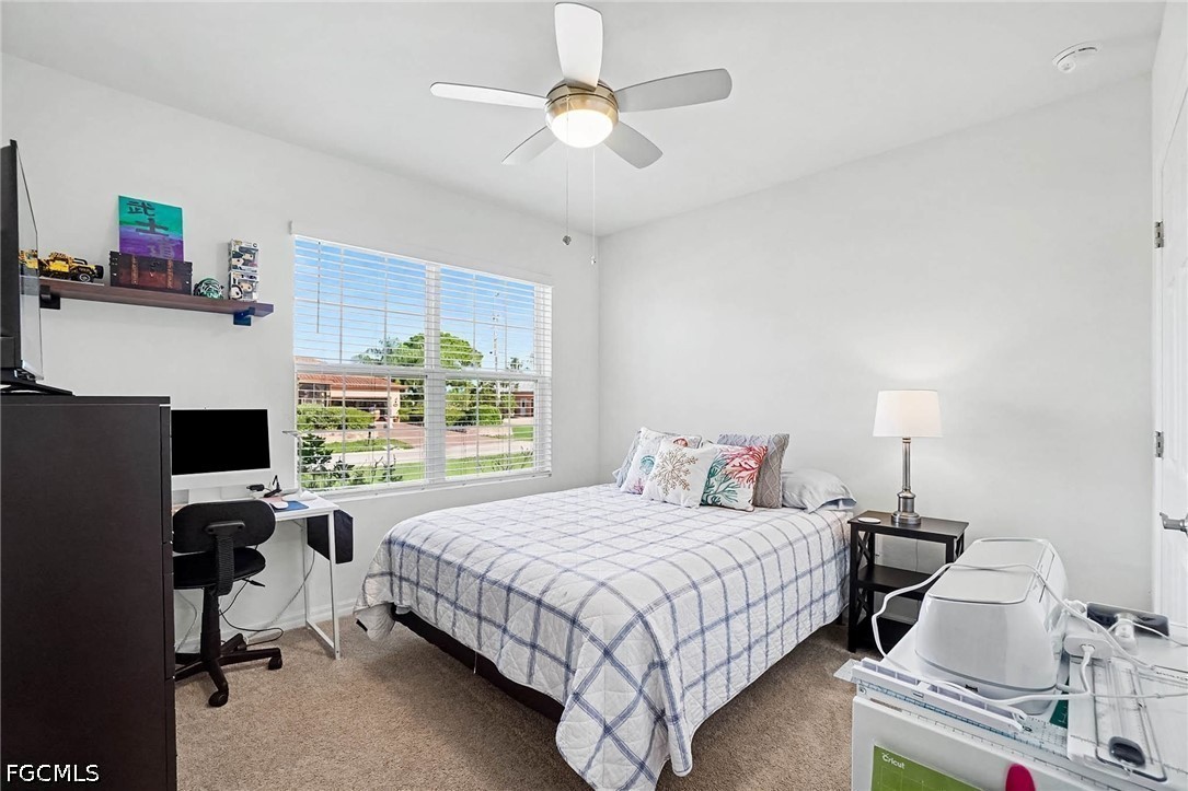 3 Bed SingleFamilyResidence for Sale in Cape Coral, photo 32