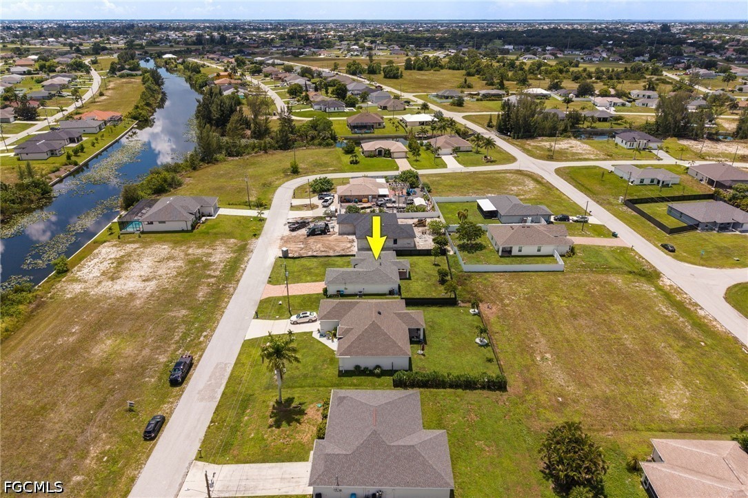 3 Bed SingleFamilyResidence for Sale in Cape Coral, photo 32