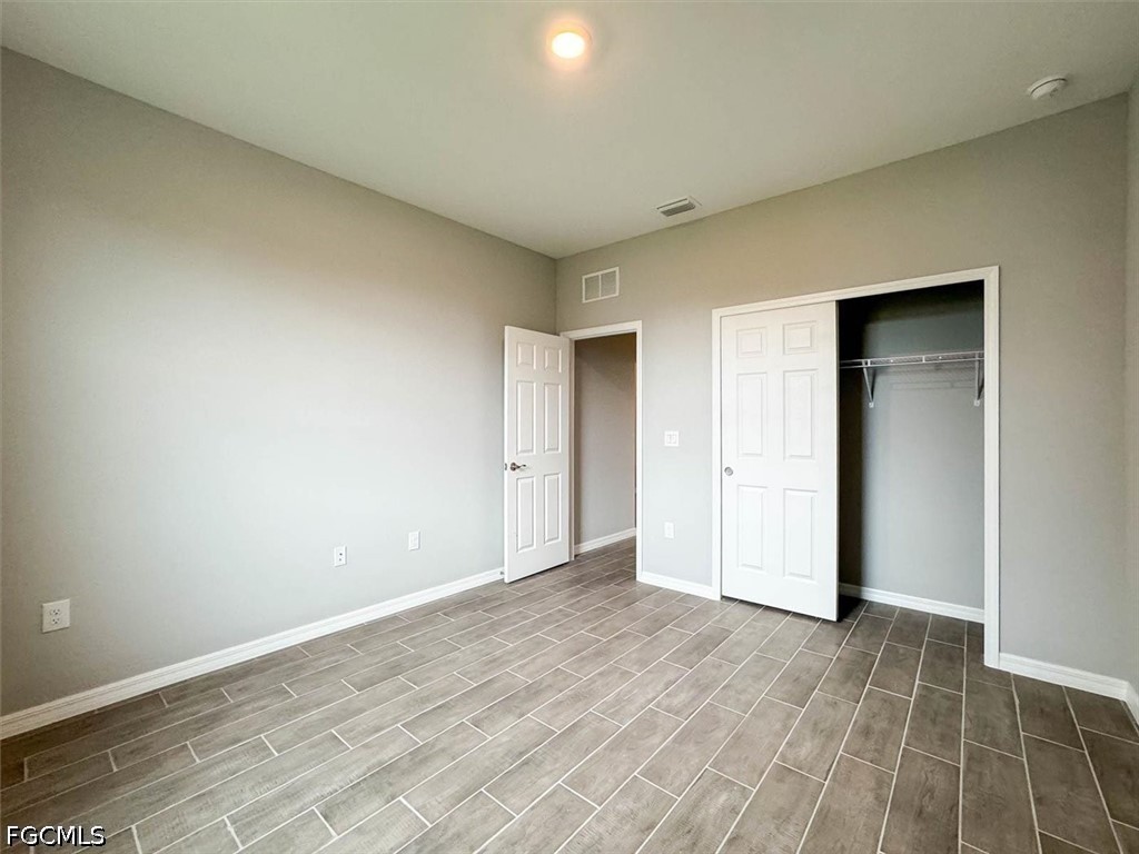 3 Bed SingleFamilyResidence for Sale in Cape Coral, photo 32