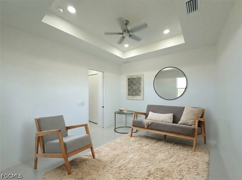 4 Bed SingleFamilyResidence for Sale in Cape Coral, photo 32