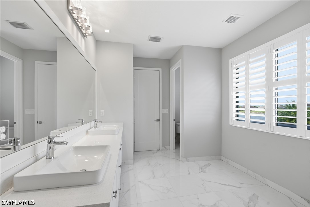 4 Bed Pool Home for Sale in Maple Ridge, photo 32