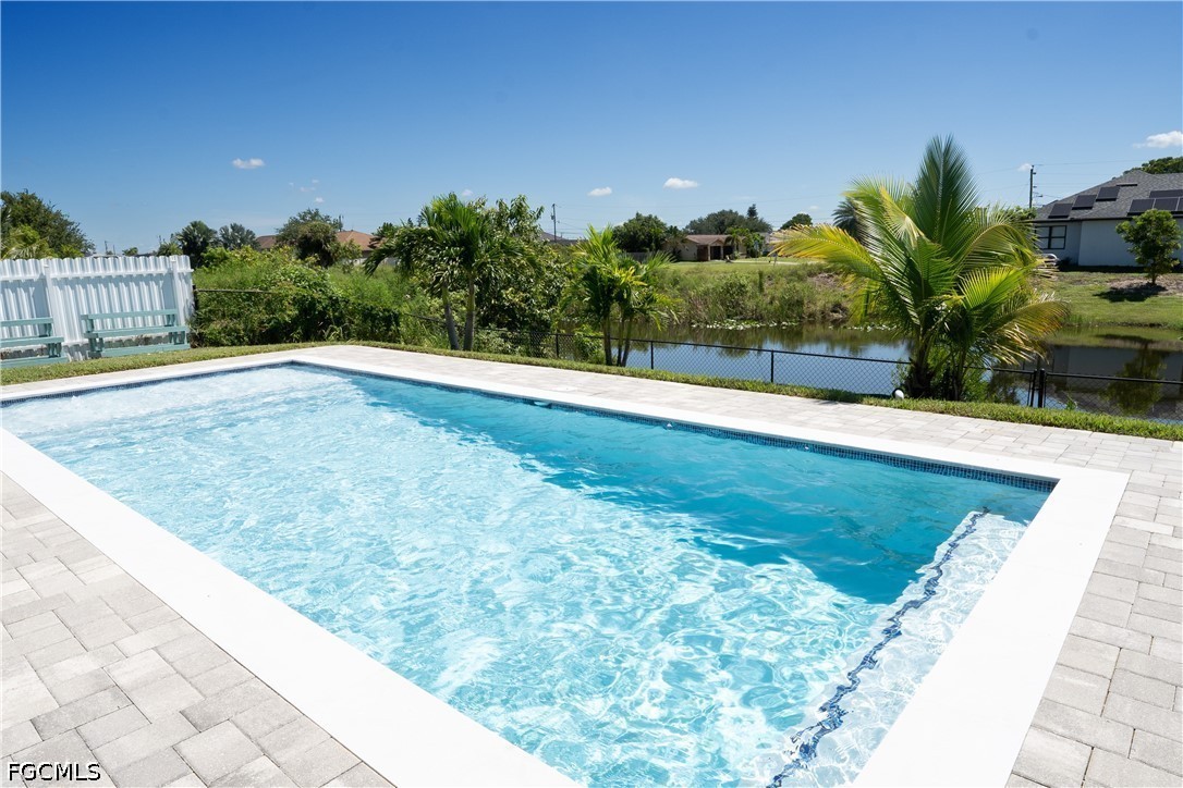 3 Bed Pool Home for Sale in Cape Coral, photo 32