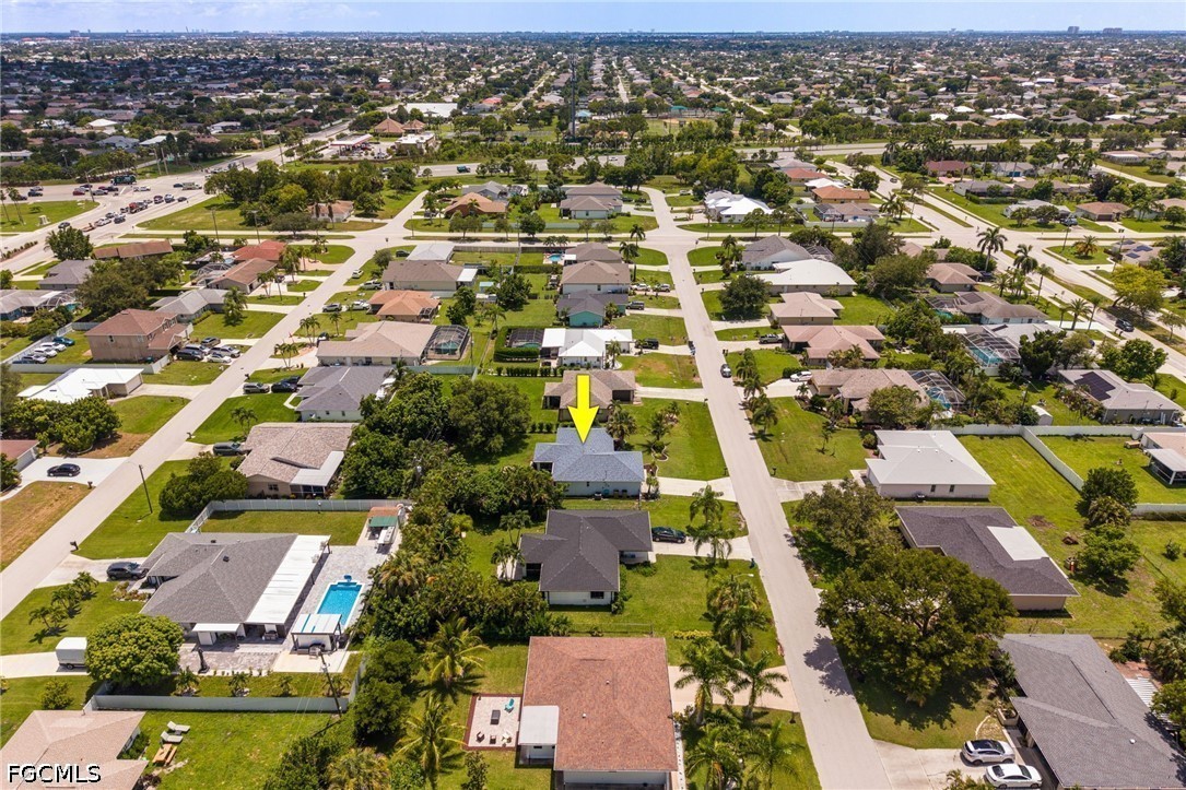 3 Bed SingleFamilyResidence for Sale in Cape Coral, photo 32