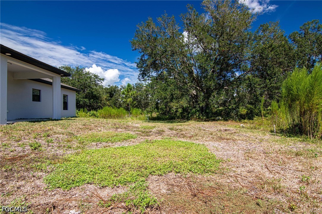 4 Bed SingleFamilyResidence for Sale in Lehigh Acres, photo 32