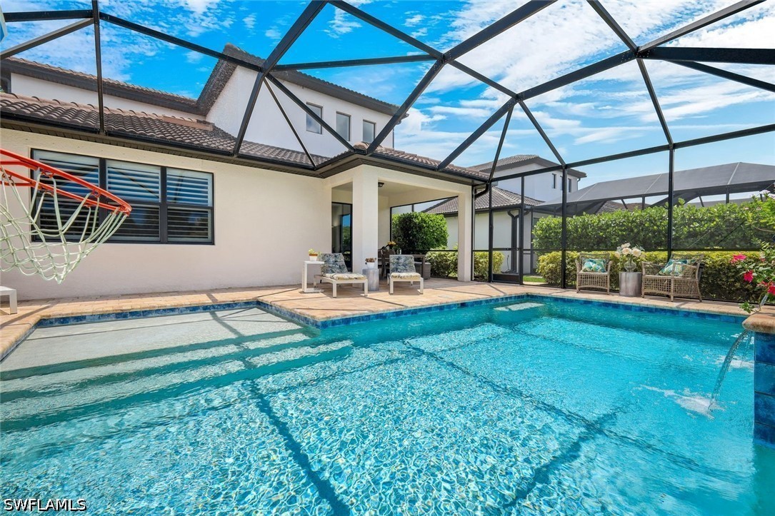 5 Bed Pool Home for Sale in Avery Square, photo 32