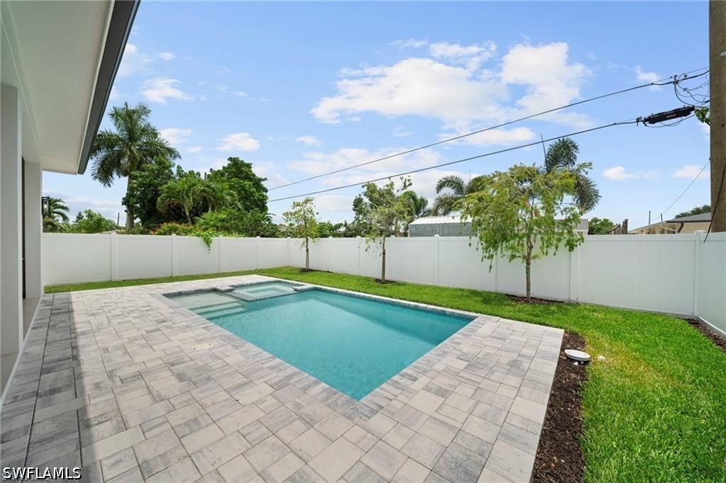 4 Bed Pool Home for Sale in Naples Park, photo 32