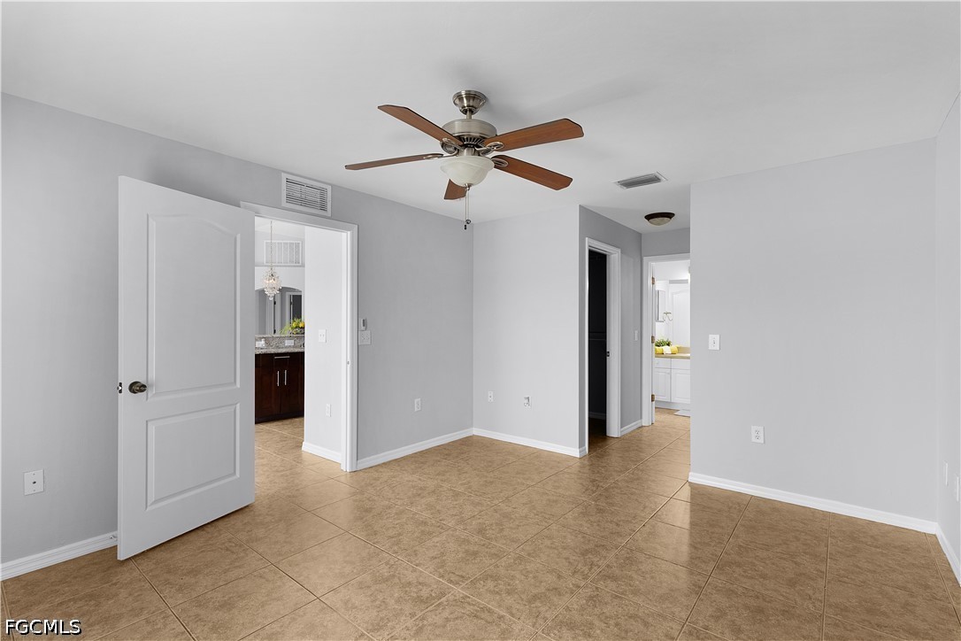 3 Bed SingleFamilyResidence for Sale in Lehigh Acres, photo 32